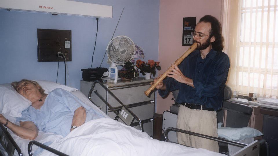 Emmanuel Comte — Musique thérapeutique à l'hôpital