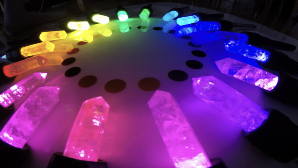 Sons et lumière : la synergie harmonique